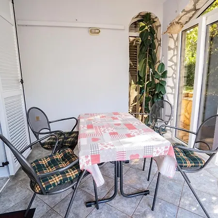 Vlado * Zambratija (Istria)
