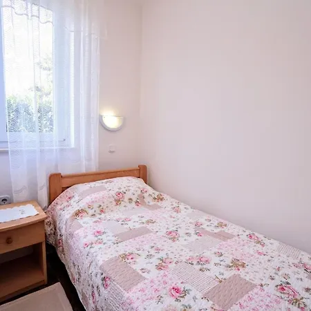 Vlado Apartment